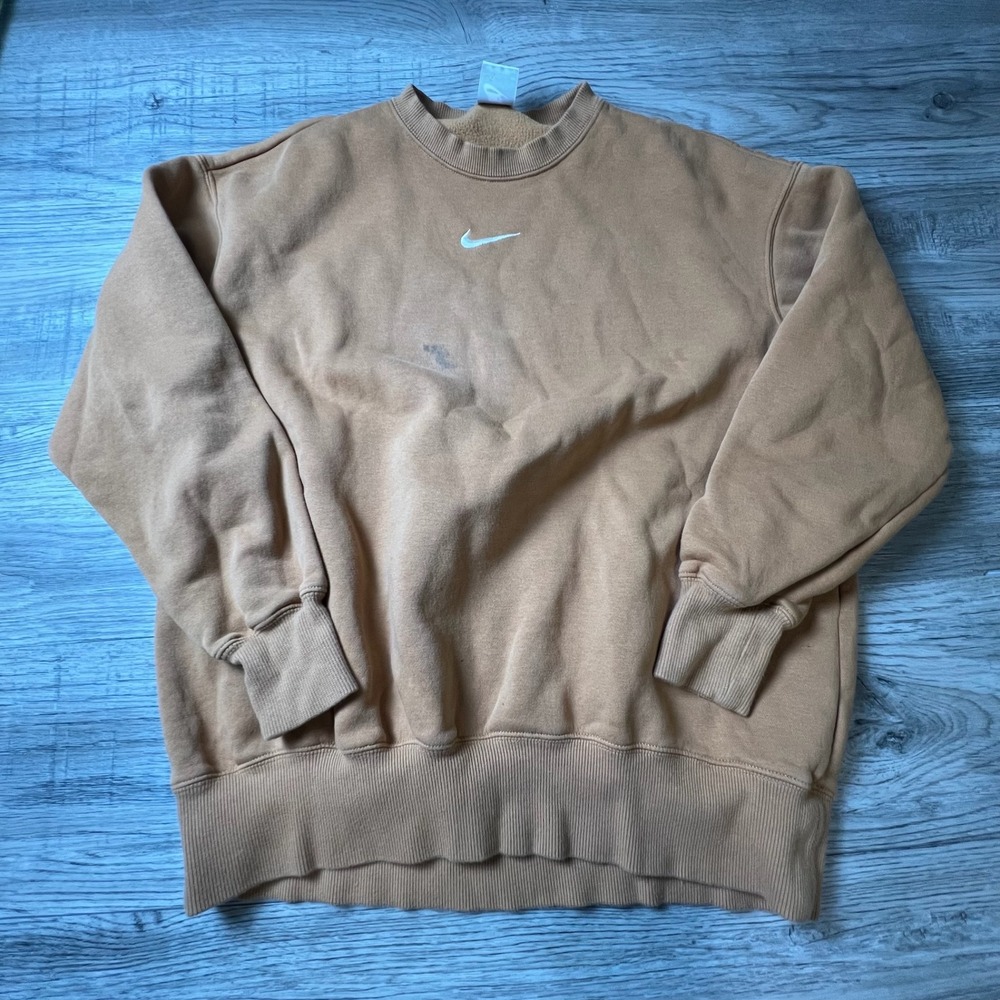 Nike Sweatshirt Mens Small Tan Ochre Mini Swoosh Crewneck Relaxed Fit Pullover